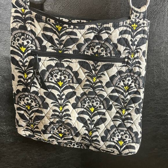 Vera Bradley Fanfare Yellow‎ And Black Crossbody Bag - Picture 2 of 10